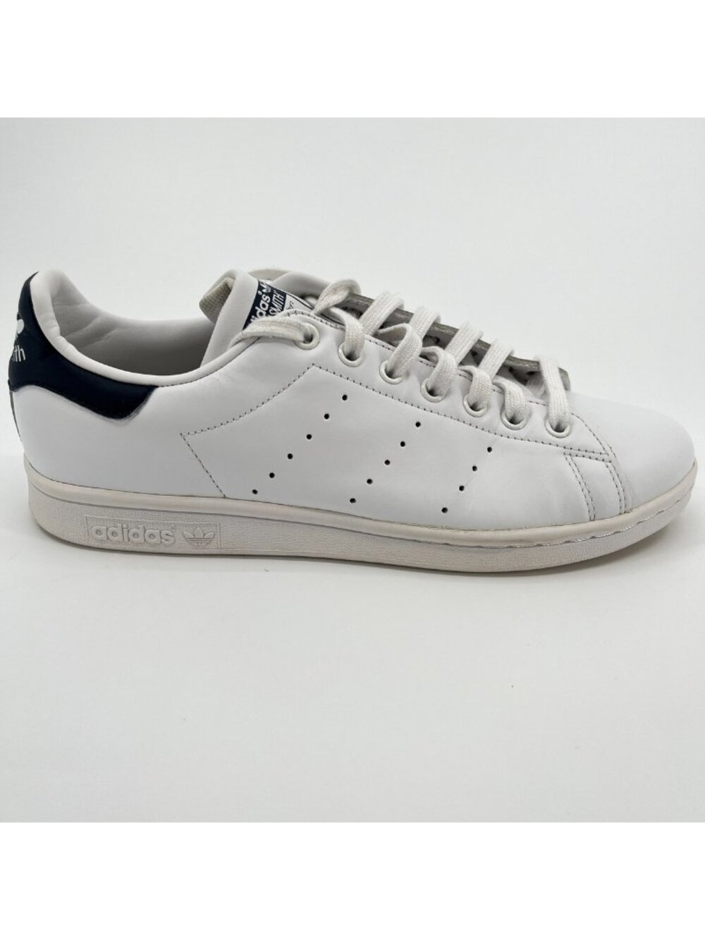 Adidas Stan Smith Mens Size 8.5 White Athletic Leather Walking Shoes Sneakers